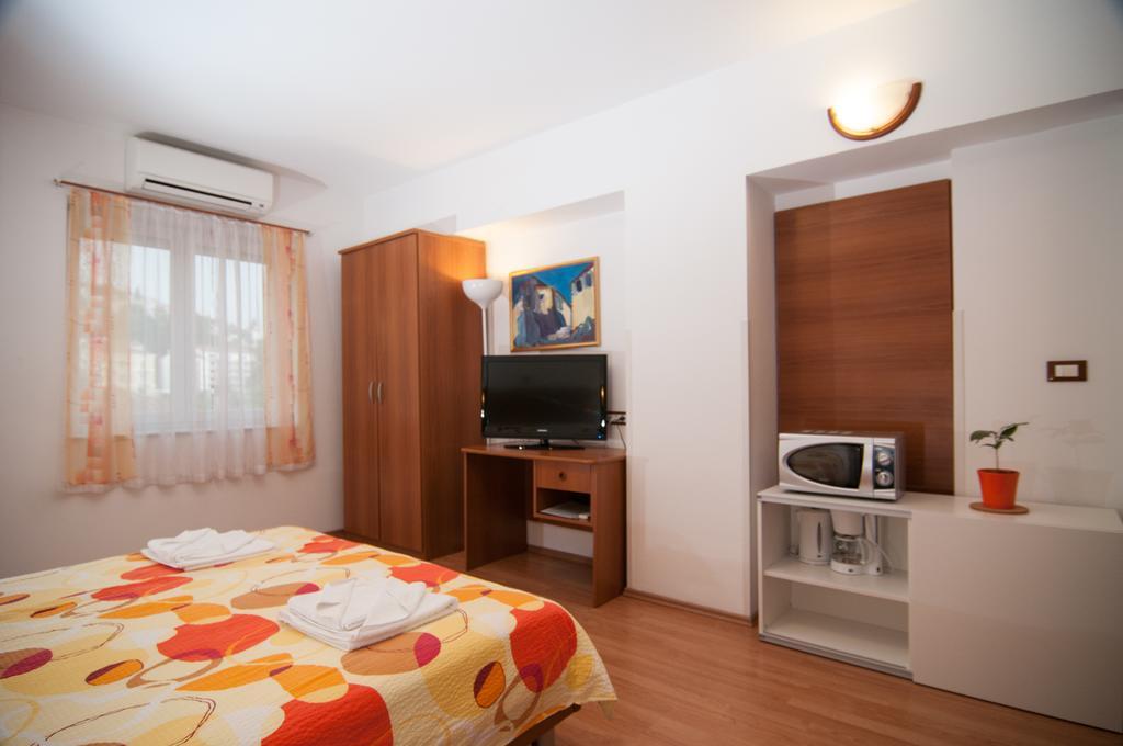 Apartments And Rooms Liburnija Опатия Экстерьер фото