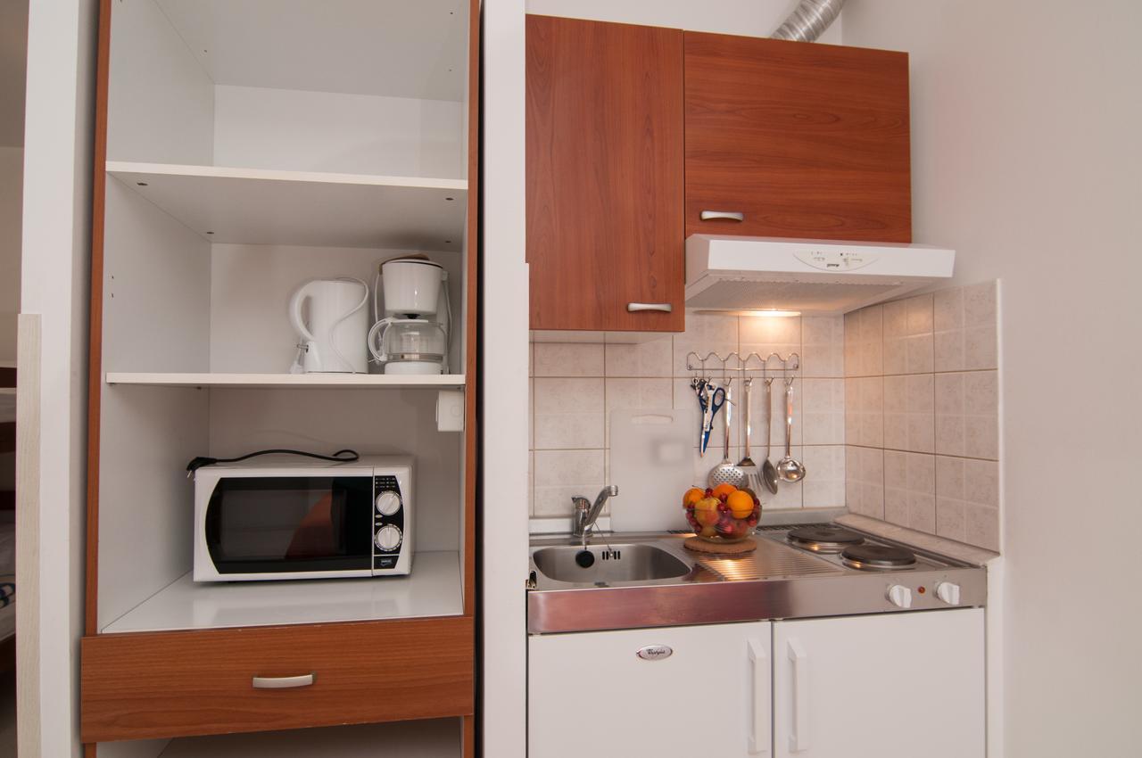 Apartments And Rooms Liburnija Опатия Экстерьер фото