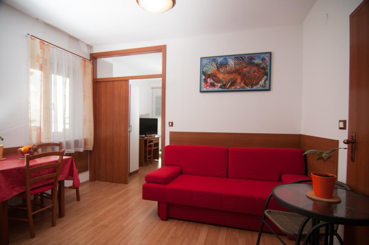 Apartments And Rooms Liburnija Опатия Экстерьер фото